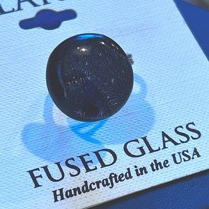 Fused glasss ring
